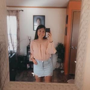 Meet your Posher, Liz